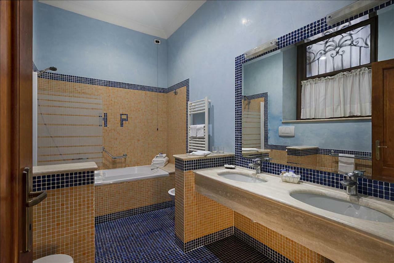 Hotel Portoghesi ローマ エクステリア 写真
